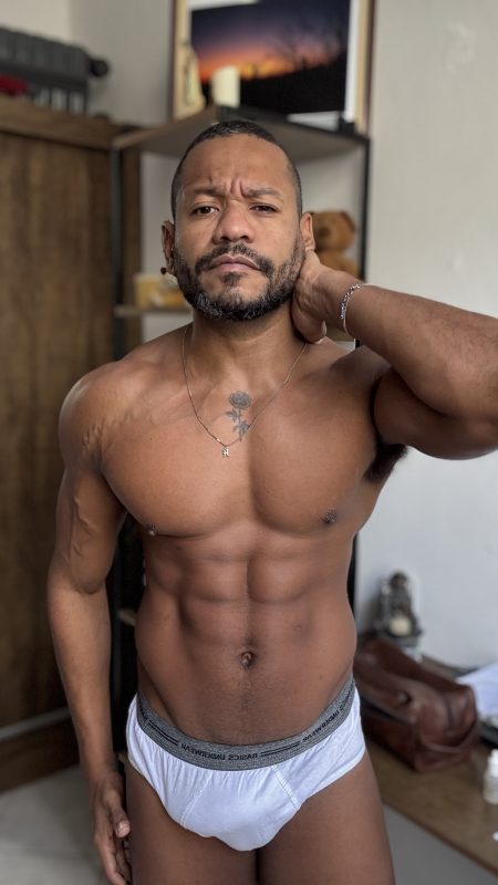 Jhon Pisciano 24