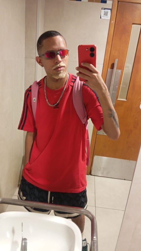 Victor 4