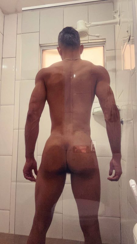 Theo Stiff 8
