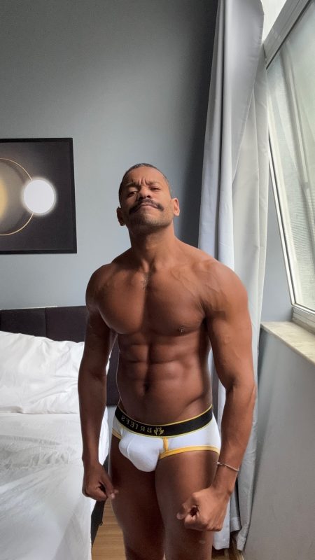 Jhon Pisciano 25
