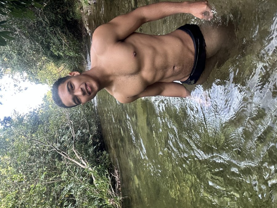 Elias Henry 10