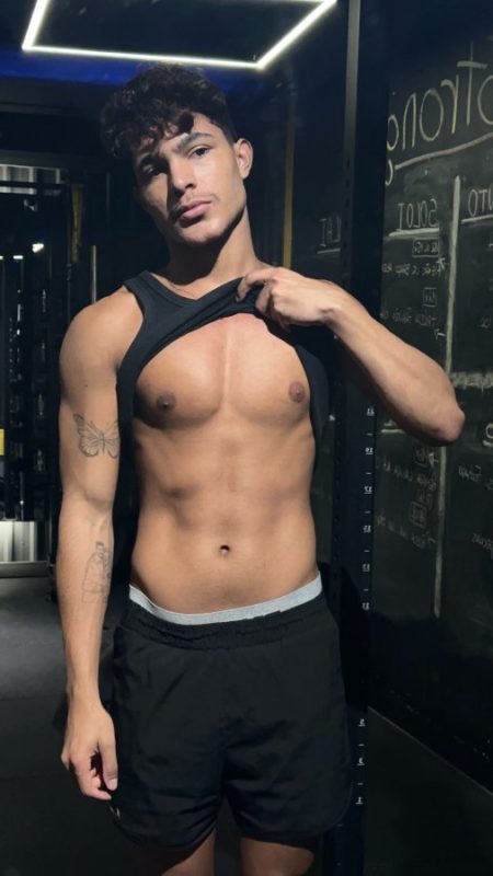 Guilherme Henrique 16
