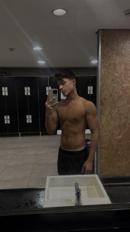 Guilherme Henrique 17