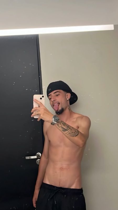 Pedro 4