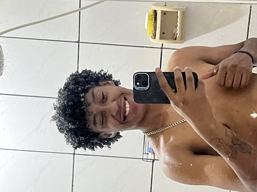 Carlos Eduardoo - Homem Trans 2