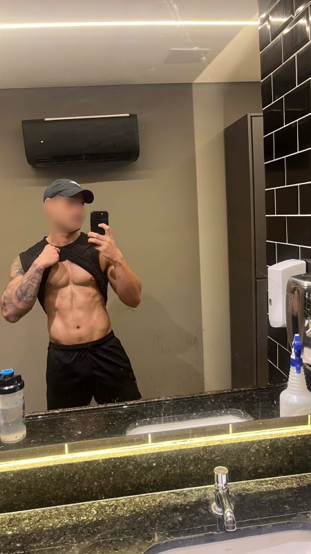 Ricardo Noir 4