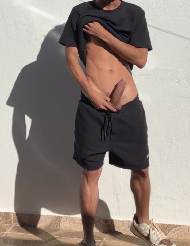 Erick Roggi 9
