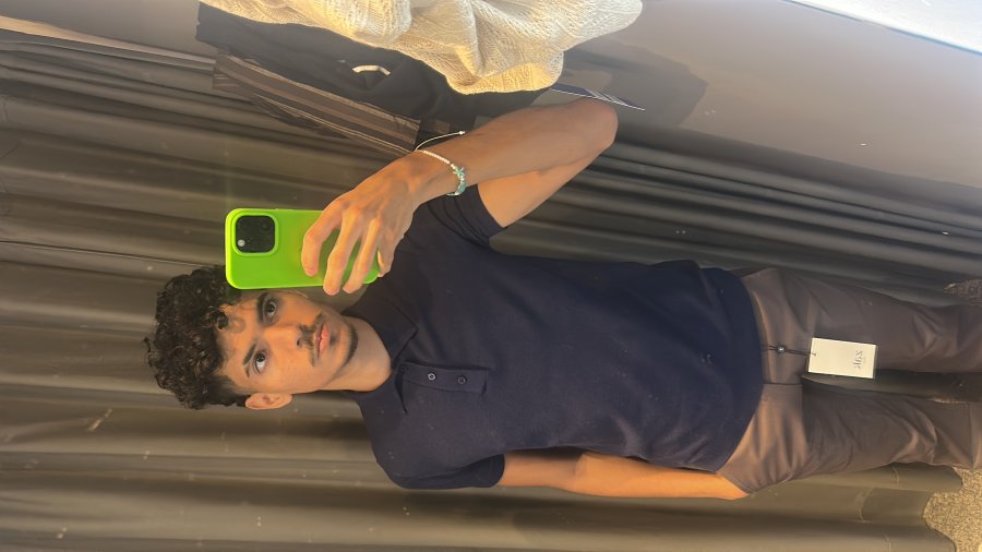 Max 1