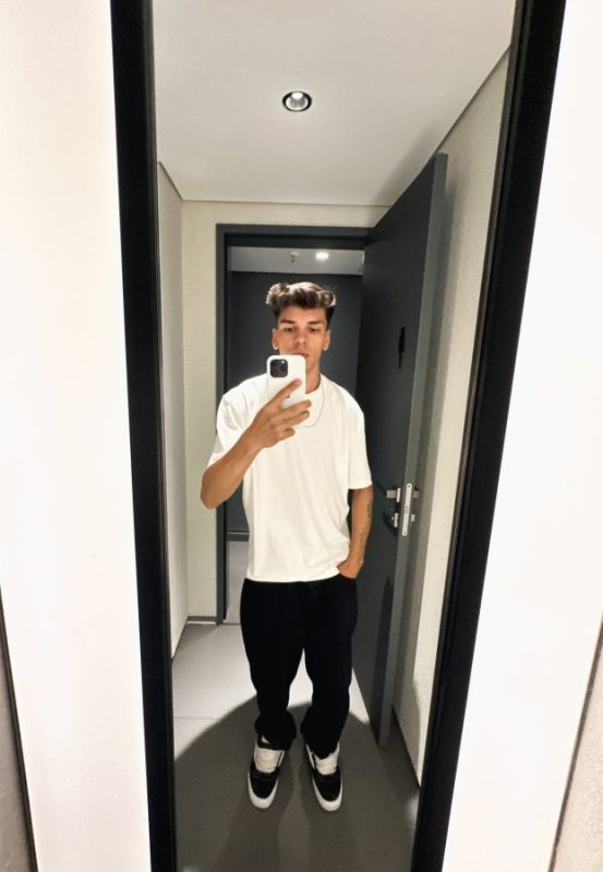 Henriique 30