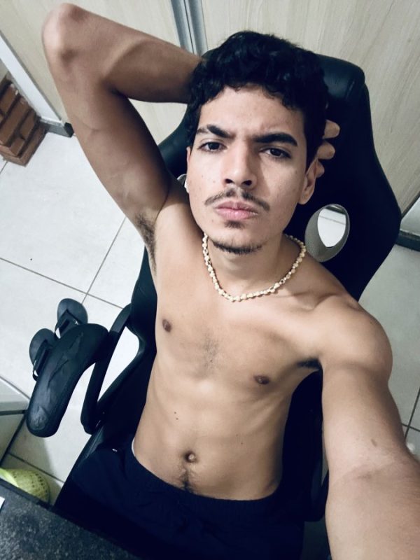 Max 2
