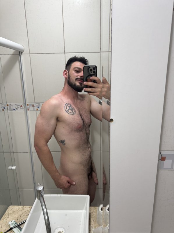 Adrian Bento 5
