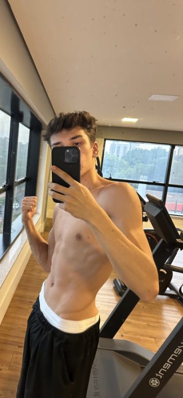 Henriique 27