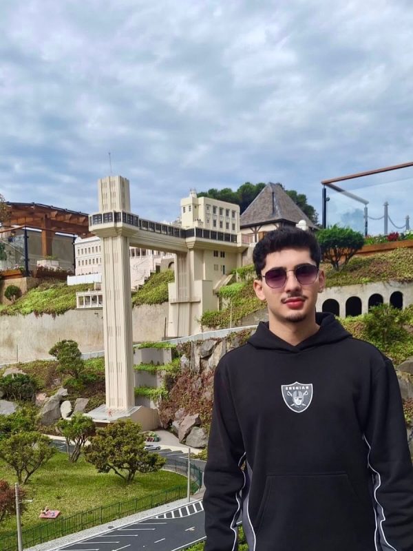 Léo Silva 2