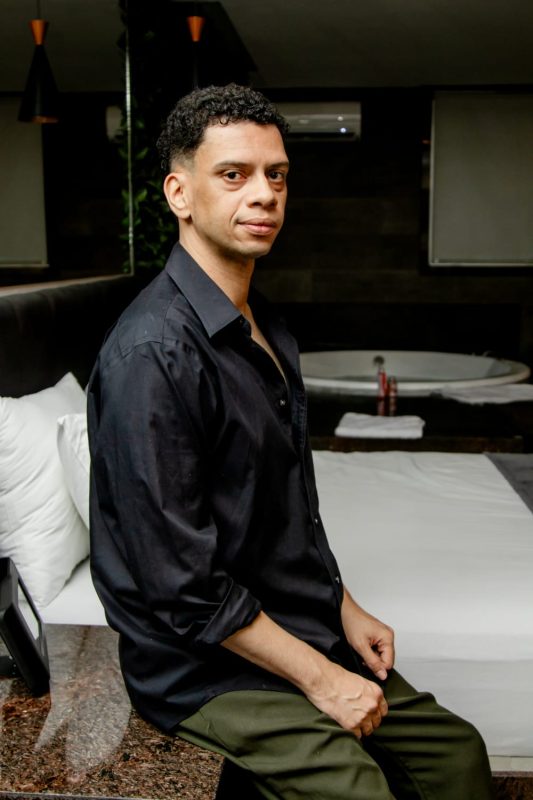 Moreno Charmoso – Sem Local 11