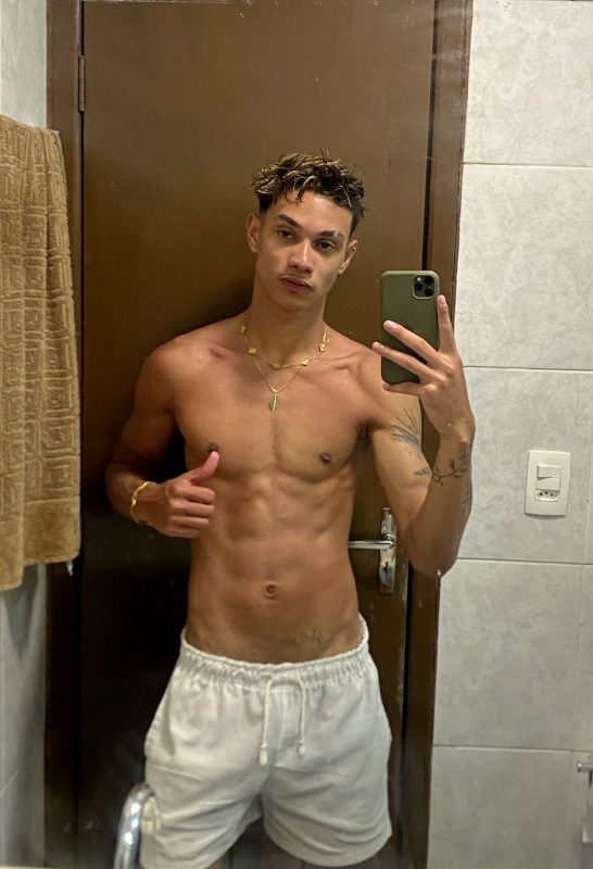 Jhony Battely 8