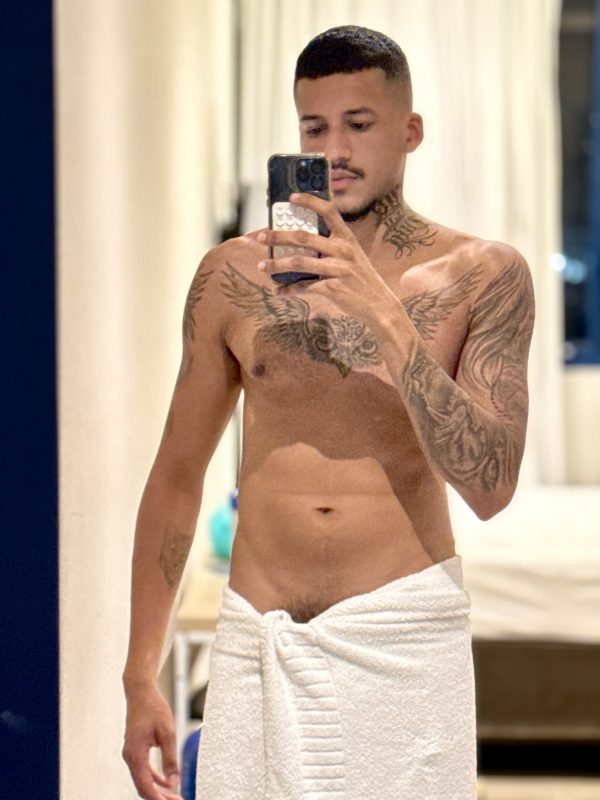 Sebastian 6