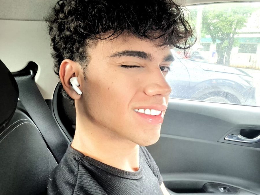 Daniel Aquino 4
