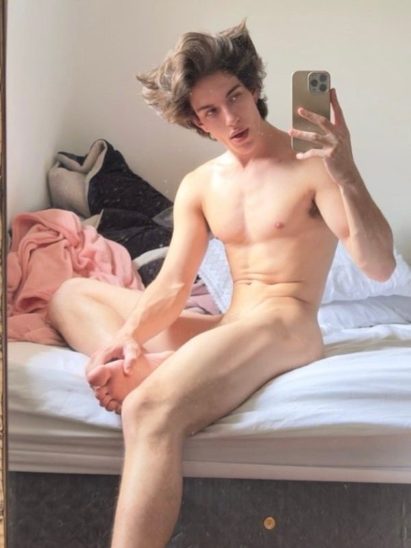 Ulliel Gaspard 3