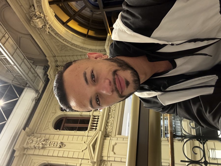 Victor Dotado 1