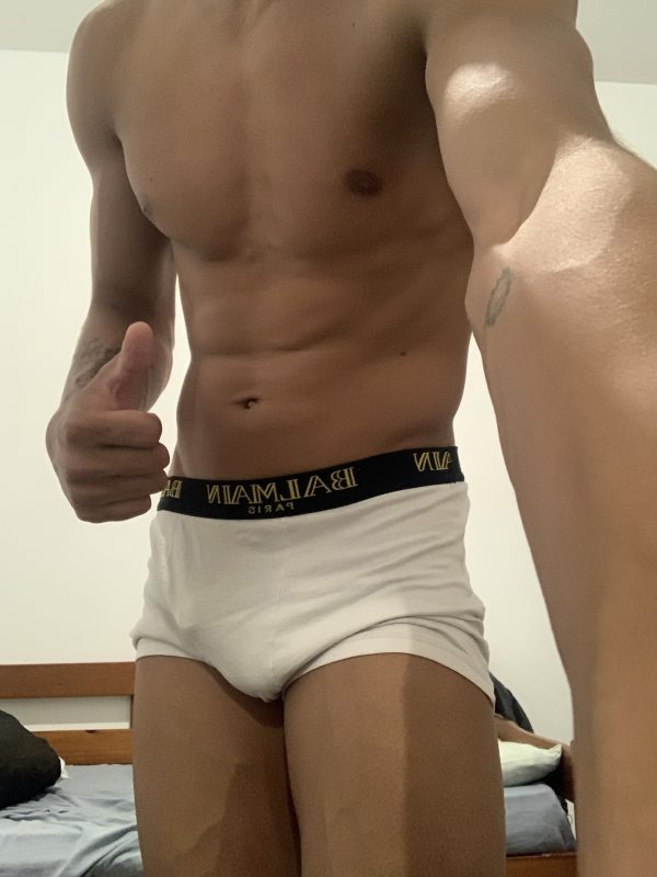 Rhavi Santos 4
