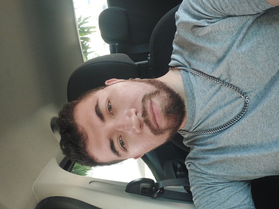 Mateus Massagista 19
