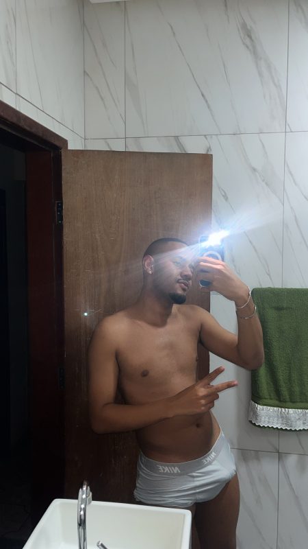 Daniel Moreno 8