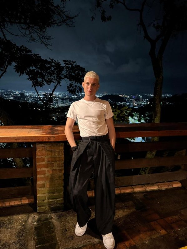Loiro Gelado 4