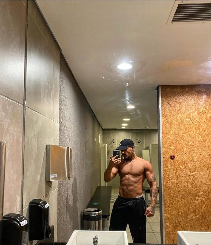 Richard Villanova 22