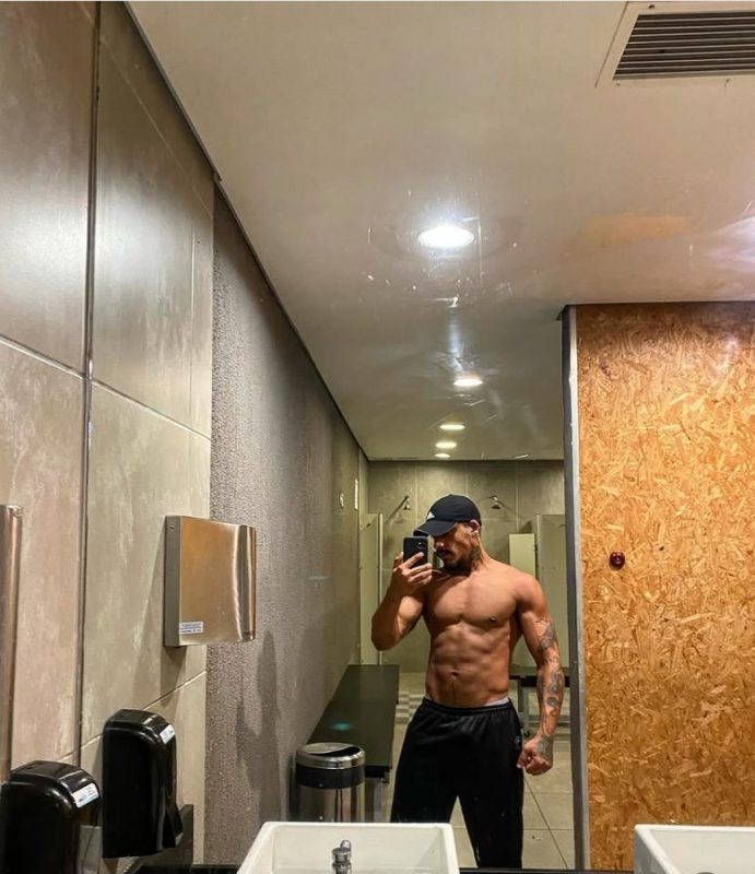 Richard Villanova 18