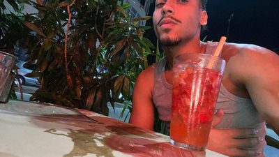 Carlos X L Hot 3