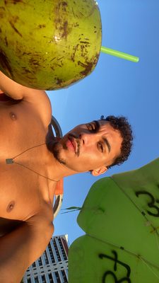 Carlos X L Hot 13