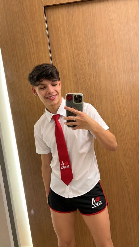 Gabriel Twink 6