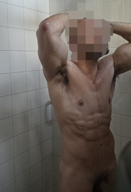Theo Navarro 8