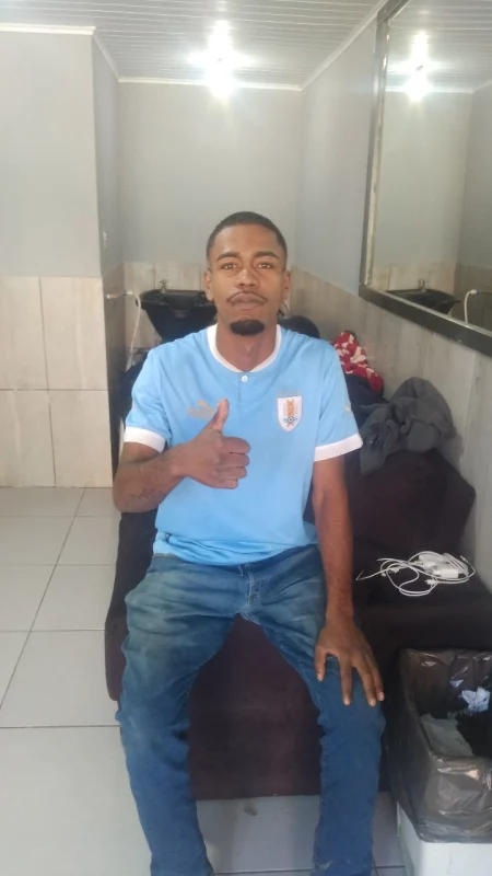 Junior Lobo Mau 1