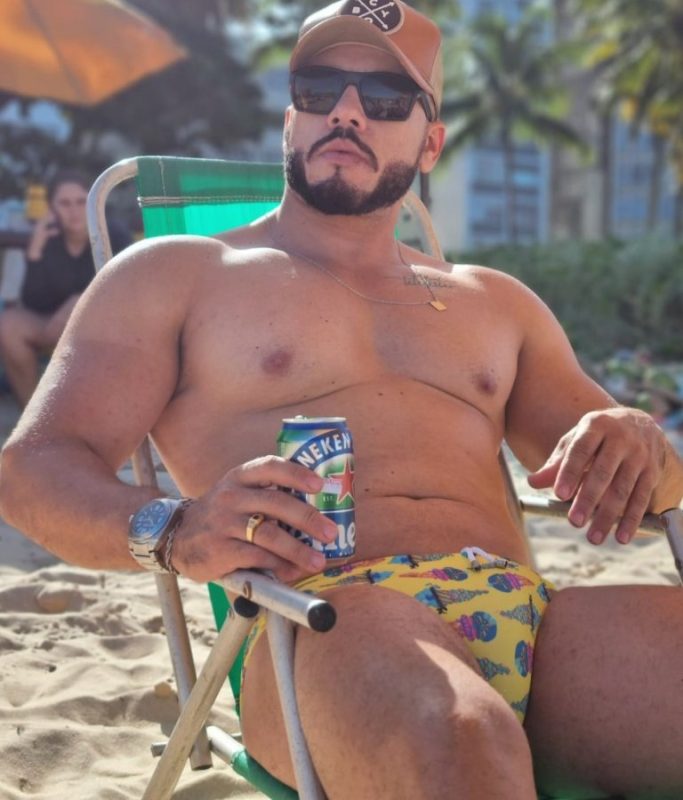 Allan Fetiches 37