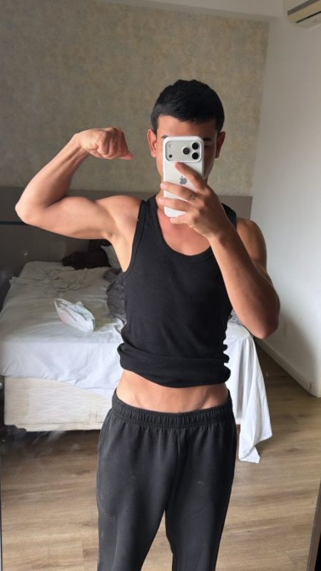 Novinho De 18 Anos