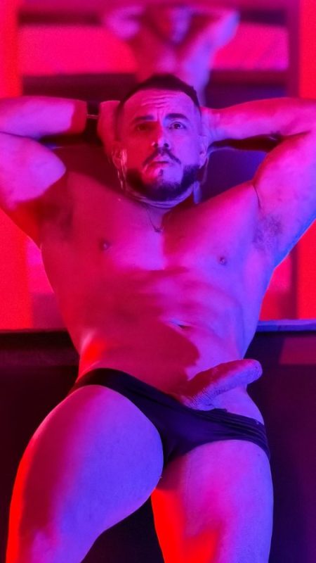 Allan Fetiches 18