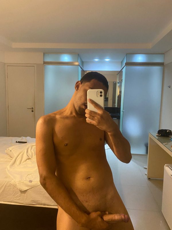 Nicolas 2
