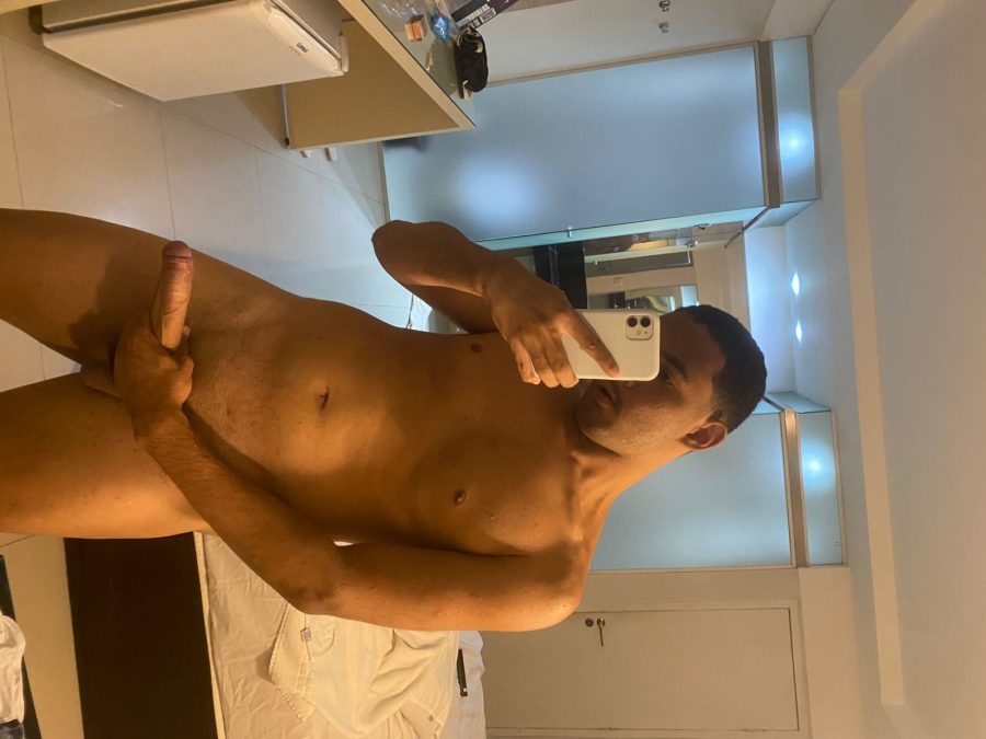 Nicolas 1