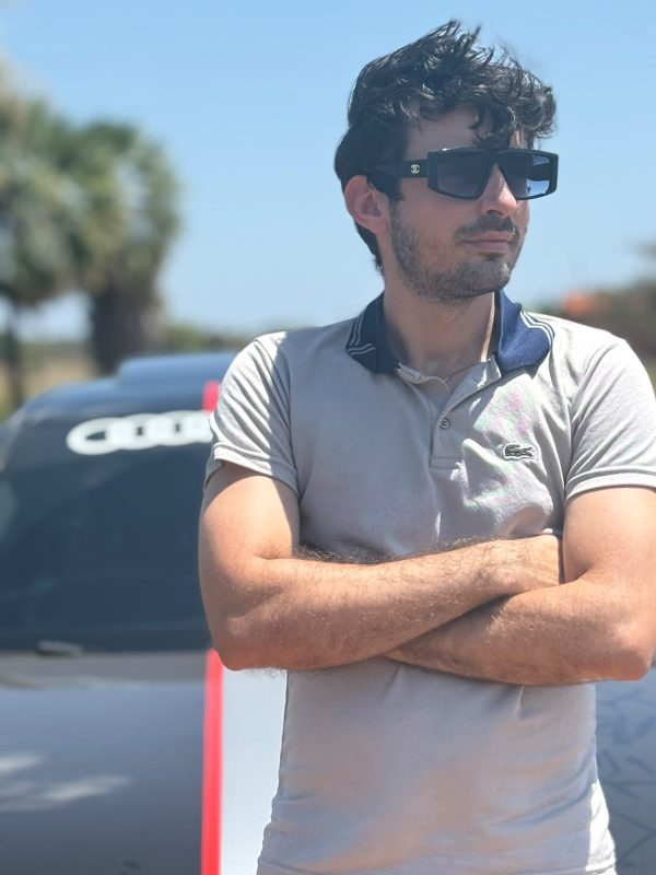 Bryan Massagista 5