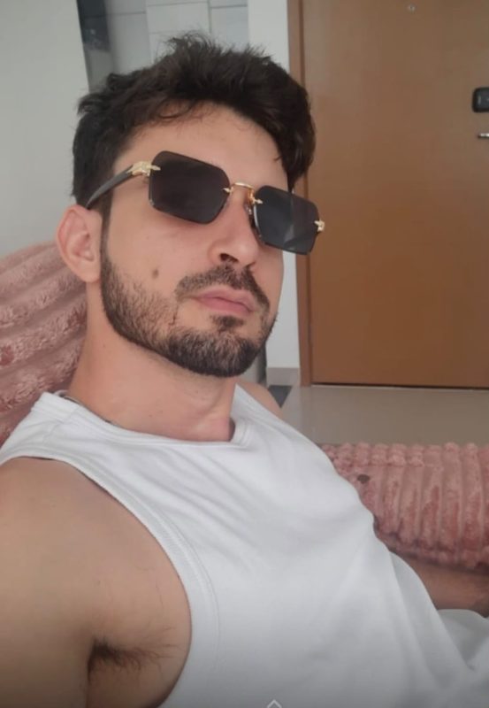 Bryan Massagista 4