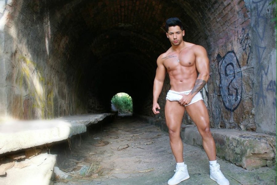 Bael Ferran 32