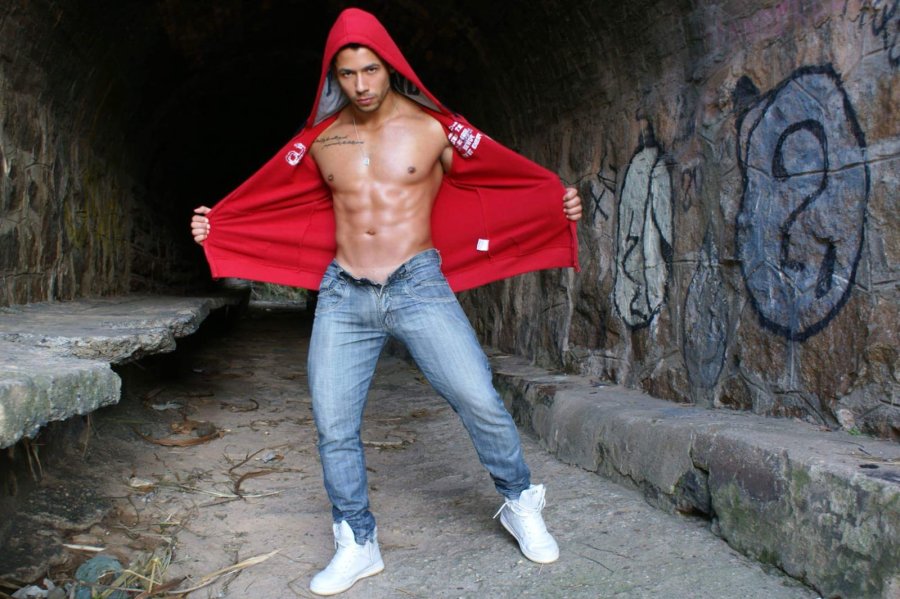 Bael Ferran 35
