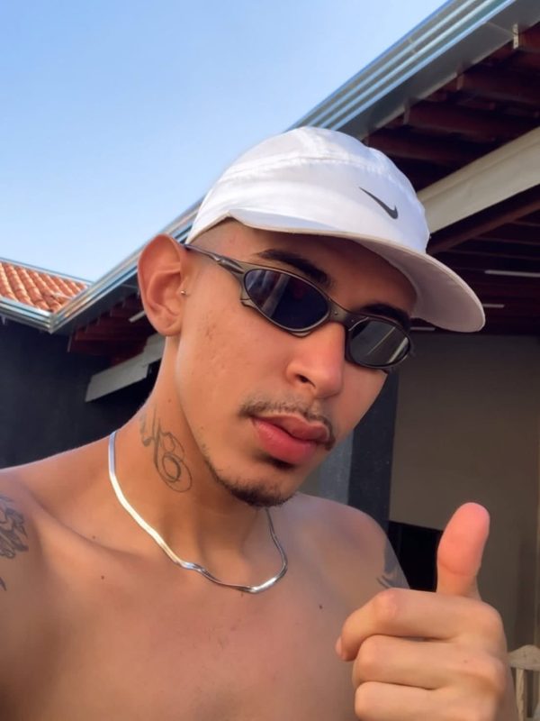 Gustavo Soares 4