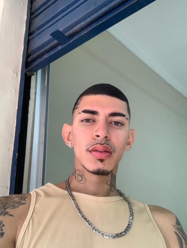 Gustavo Soares 3
