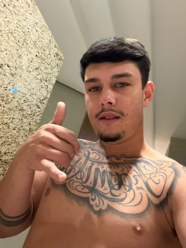 Noviinho Tatuado 3
