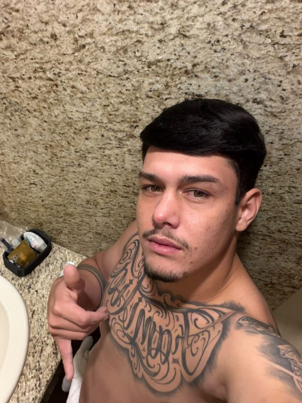 Noviinho Tatuado 6