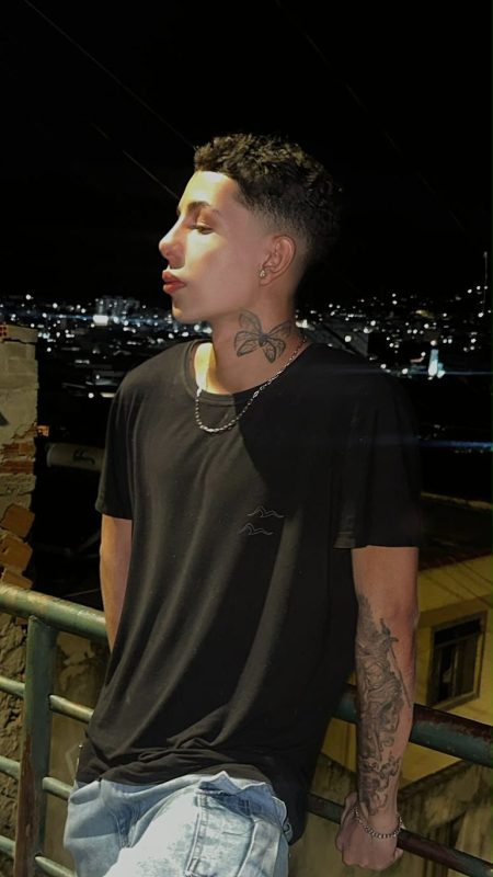 Noviinho Discreto 2
