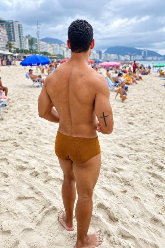 Lucas Fernandes Vers 1