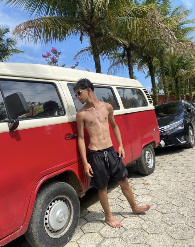 Henrique Dot 7